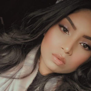 Meet your Posher, Tasmia
